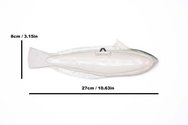 backside of the big rainbow wrasse ceramic fish with measures